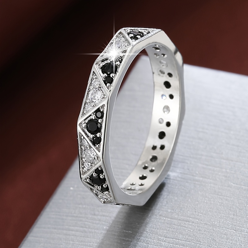 Stylish Triangle Women's Ring w/ Zirconia